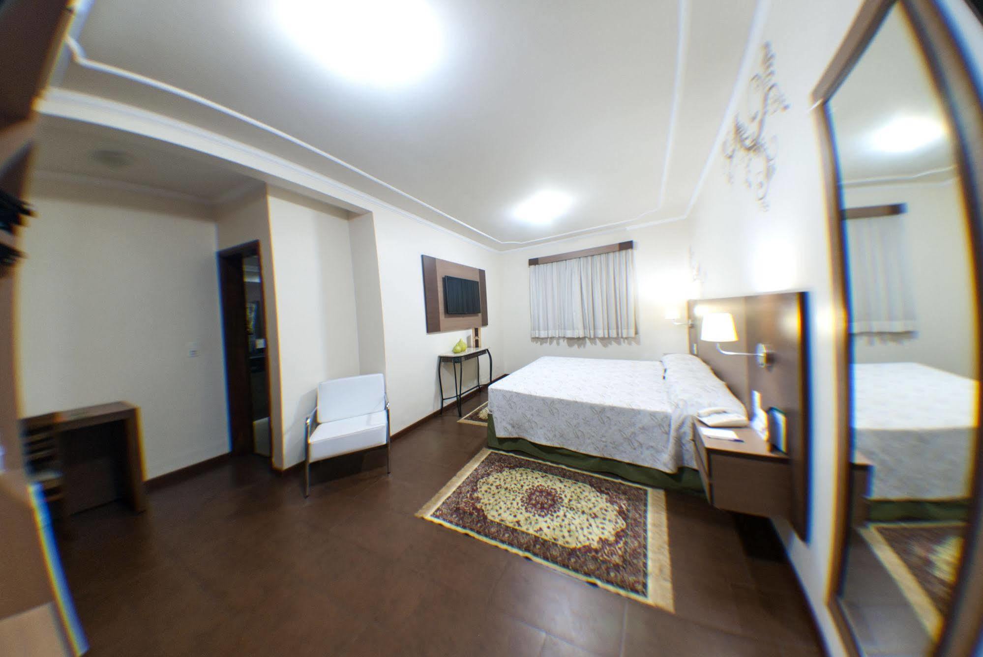 Hotel Premium ピラスヌンガ エクステリア 写真